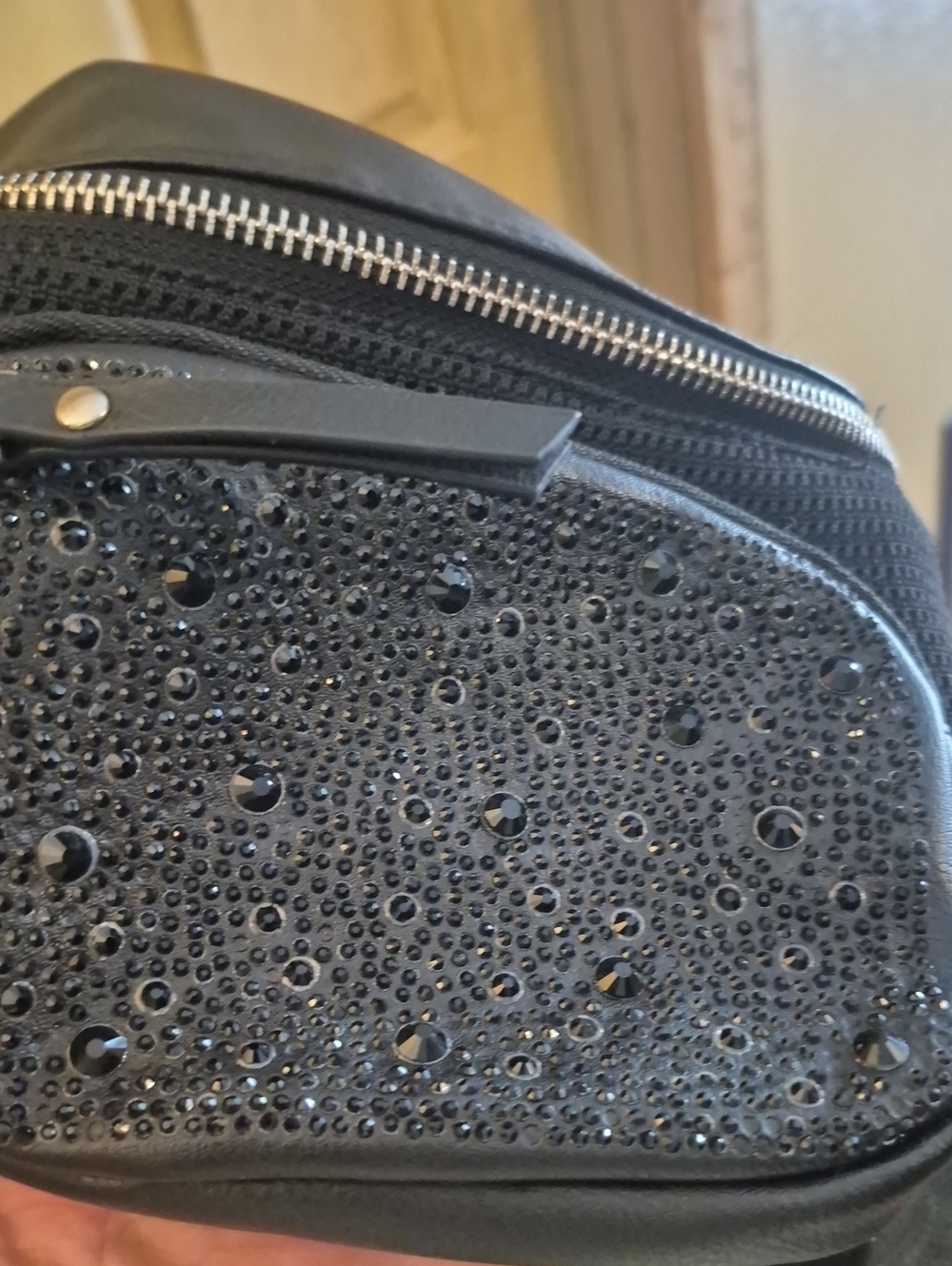 Madden NYC Black Crystal Stud Fanny Pack Belt Bag Adjustable Straps Pockets - Picture 6 of 10